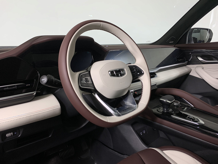GEELY MONJARO 2, 2022 года, Автоматическая, СЕРЫЙ