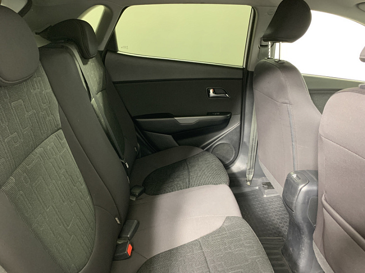 KIA Rio 1.6, 2016 года, Автоматическая, БЕЛЫЙ