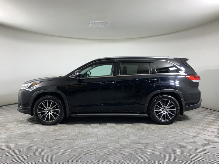 TOYOTA Highlander 3.5, 2018 года, Автоматическая, ЧЕРНЫЙ