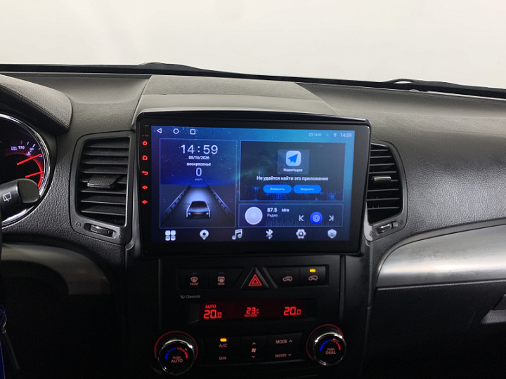 KIA Sorento 2.4, 2012 года, Автоматическая, Черный