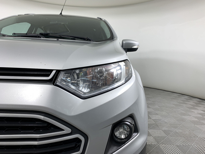 FORD EcoSport 2, 2015 года, Механика, Серебристый