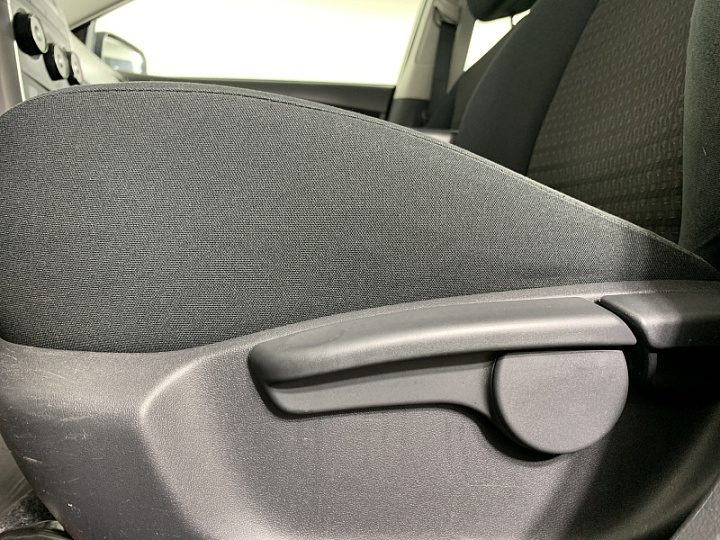 TOYOTA Corolla 1.6, 2011 года, Автоматическая, СЕРЫЙ