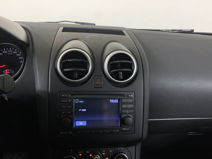 Nissan Qashqai 2, 2011 года, Вариатор, Белый