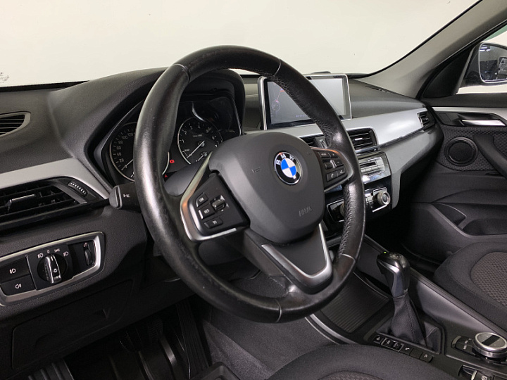 BMW X1 2, 2015 года, Автоматическая, Не определен