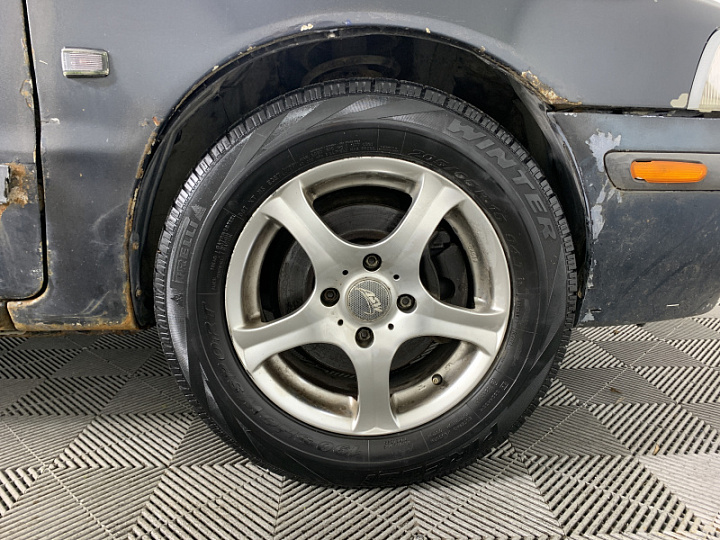 VOLVO S40 1.7, 1997 года, Механика, ЧЕРНЫЙ