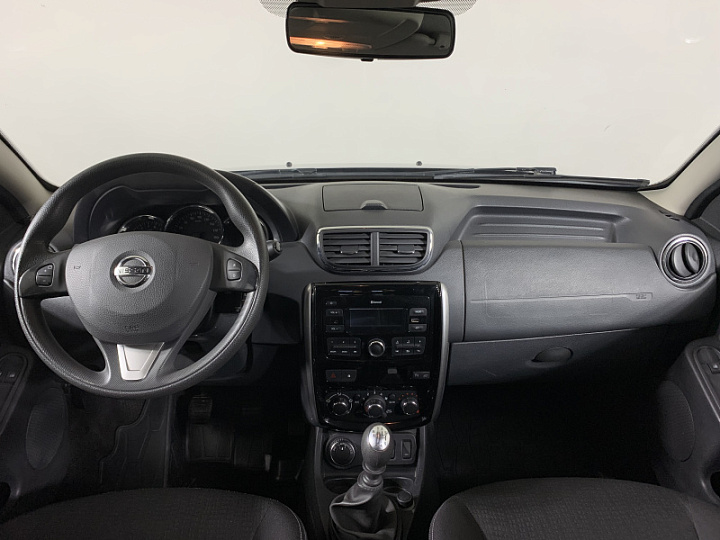NISSAN Terrano 1.6, 2020 года, Механика, КОРИЧНЕВЫЙ