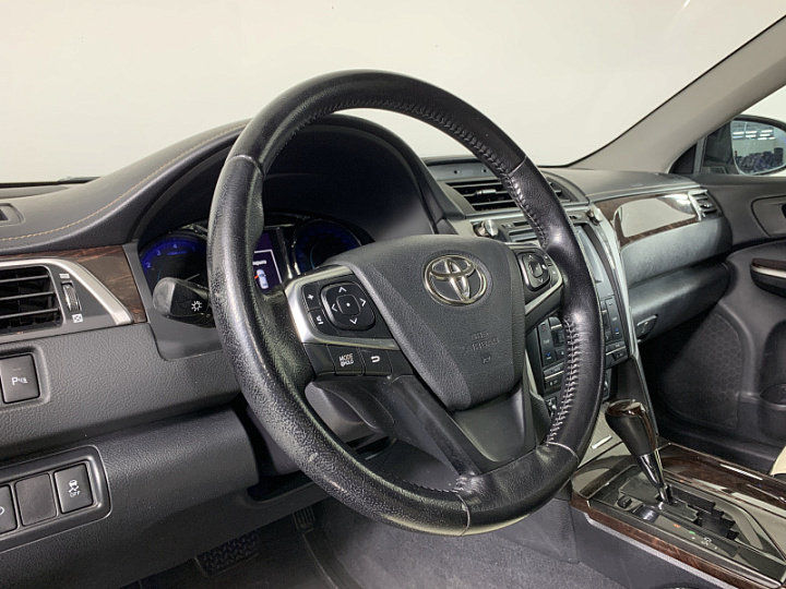 TOYOTA Camry 2.5, 2015 года, Автоматическая, Черный металлик