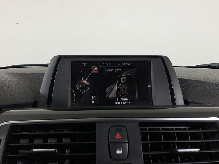 BMW 3 серии 2, 2016 года, Автоматическая, БЕЛЫЙ