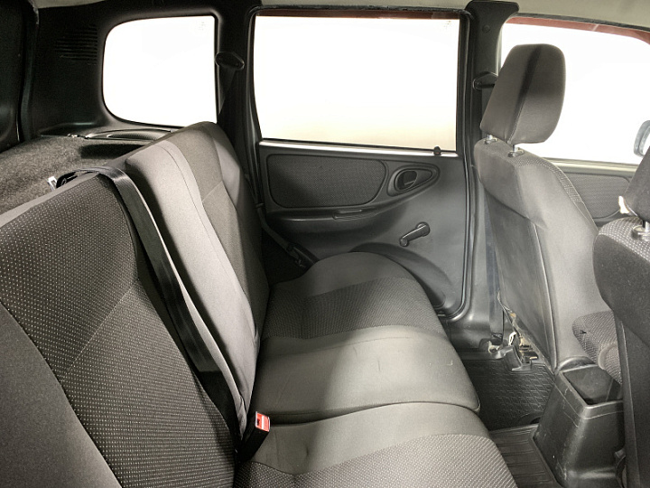 CHEVROLET Niva 1.7, 2014 года, Механика, ТЕМНО-СЕРЫЙ