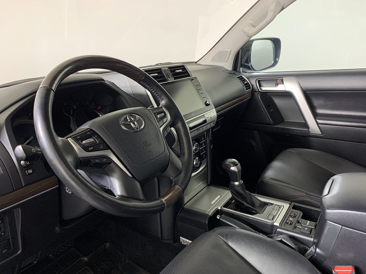 TOYOTA Land Cruiser Prado 2.8, 2021 года, Автоматическая, ЧЕРНЫЙ