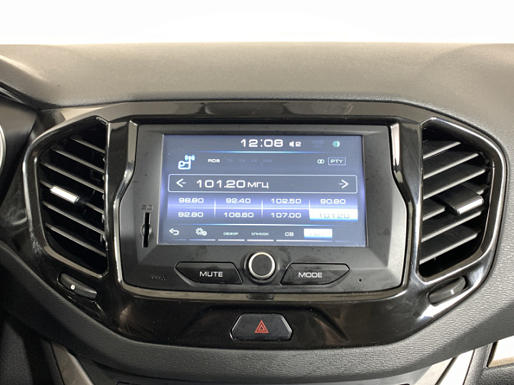 Lada Vesta 1.8, 2018 года, Робот, Серо-голубой
