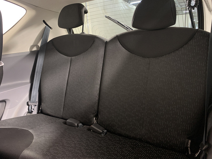 PEUGEOT 107 1, 2010 года, Робот, ЧЕРНЫЙ