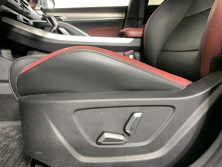 GEELY Coolray 1.5, 2022 года, Робот, БЕЛЫЙ