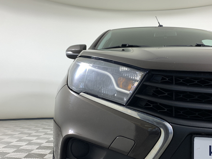 Lada Vesta 1.6, 2020 года, Механика, КОРИЧНЕВЫЙ