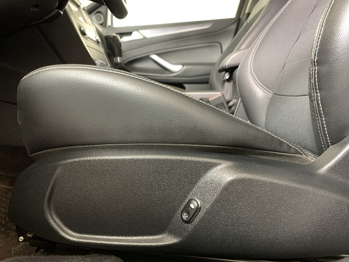 FORD Mondeo 2, 2012 года, Робот, Серебристый