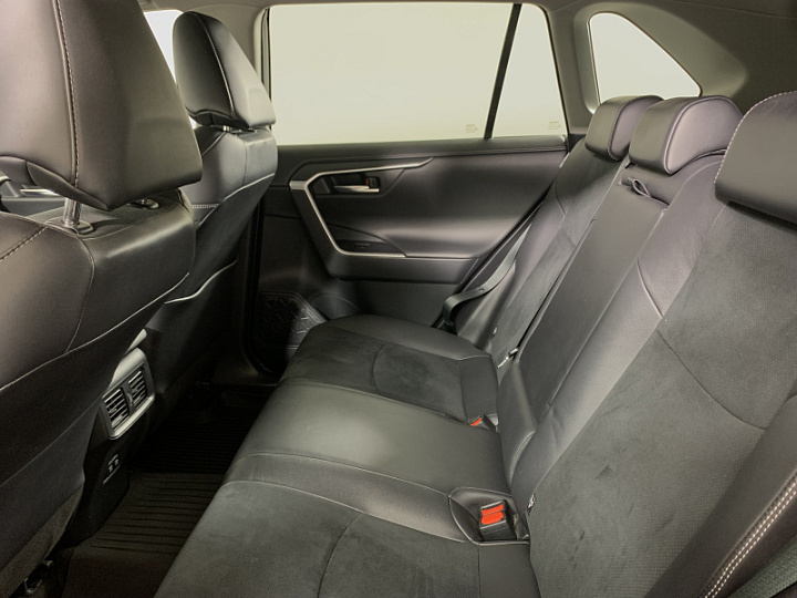 TOYOTA RAV4 2, 2021 года, Вариатор, ЧЕРНЫЙ