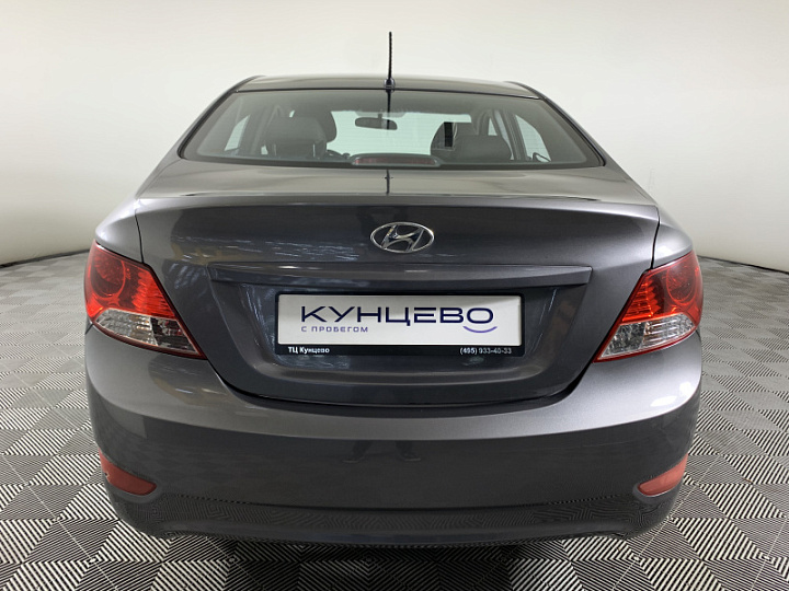 Hyundai Solaris 1.6, 2014 года, Автоматическая, Серый