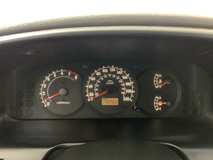 KIA Spectra 1.6, 2008 года, Механика, Золотистый