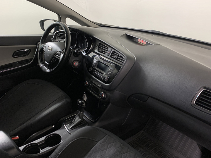 KIA Ceed 1.6, 2013 года, Автоматическая, КОРИЧНЕВЫЙ