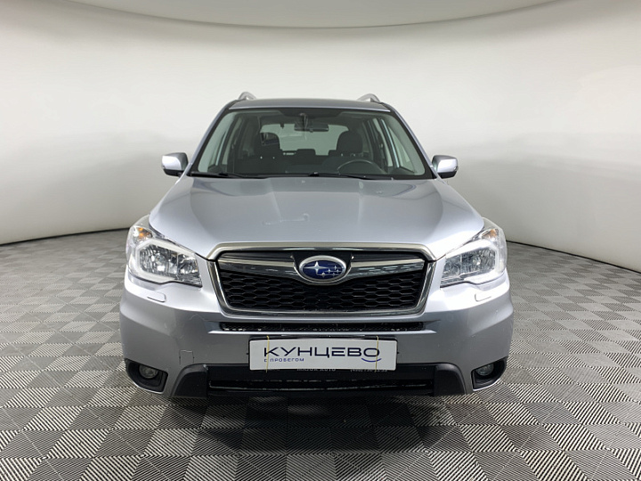 SUBARU Forester 2.5, 2015 года, Вариатор, Серебристый