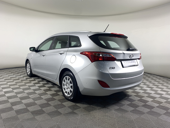 HYUNDAI i30 1.6, 2013 года, Автоматическая, Серебристый