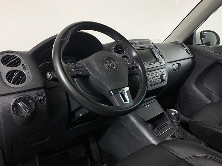 VOLKSWAGEN Tiguan 2, 2012 года, Автоматическая, БЕЛЫЙ