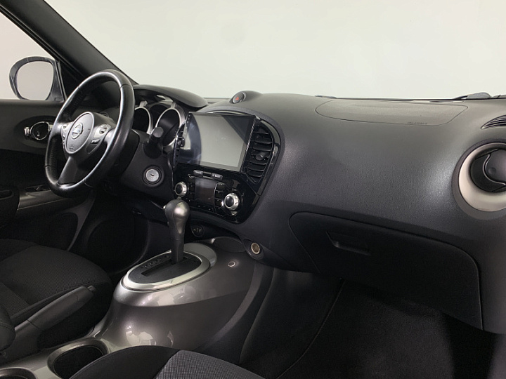 NISSAN Juke 1.6, 2013 года, Вариатор, БЕЛЫЙ