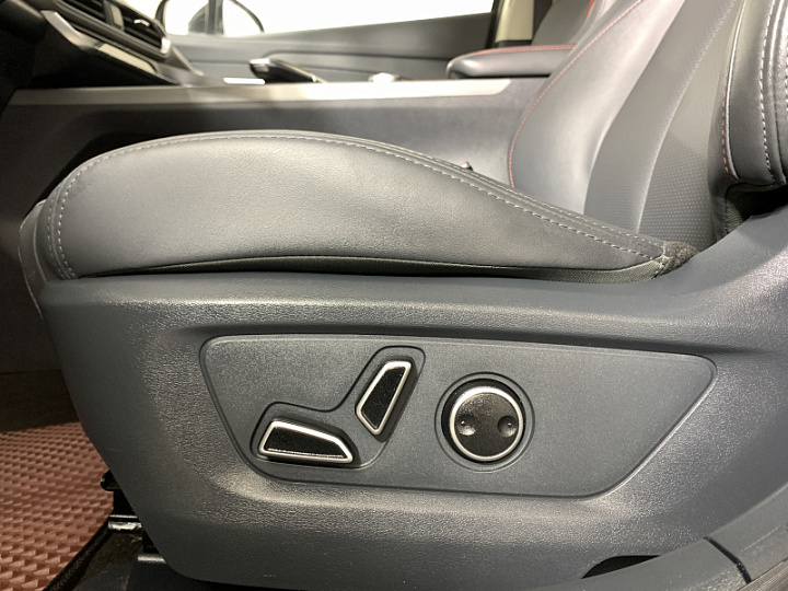 CHANGAN UNI-T 1.5, 2023 года, Робот, СЕРЫЙ