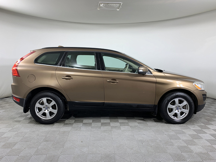 VOLVO XC60 2, 2011 года, Автоматическая, КОРИЧНЕВЫЙ