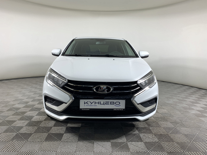 Lada Vesta 1.6, 2023 года, Механика, БЕЛЫЙ