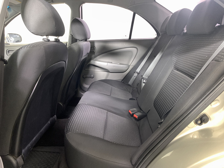 Nissan Almera Classic 1.6, 2008 года, Автоматическая, Бежевый