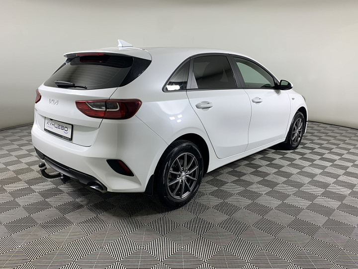 KIA Ceed 1.6, 2022 года, Автоматическая, Не определен