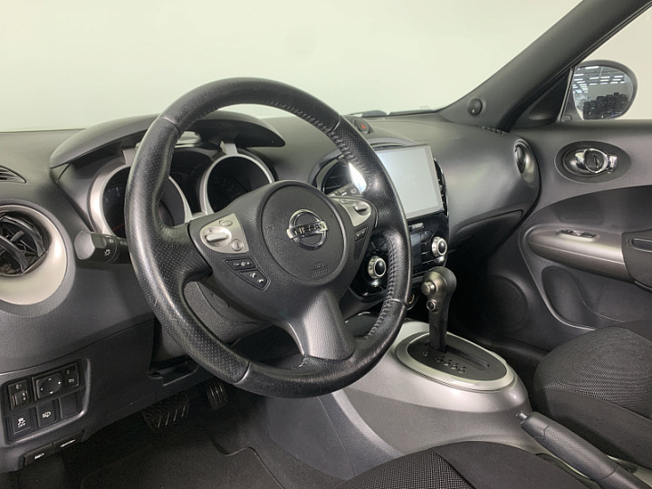 NISSAN Juke 1.6, 2013 года, Вариатор, БЕЛЫЙ
