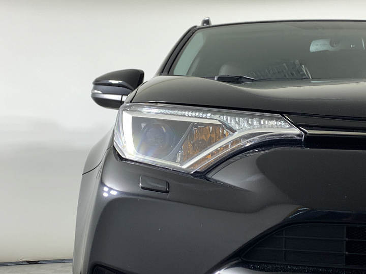TOYOTA RAV4 2, 2017 года, Механика, ЧЕРНЫЙ