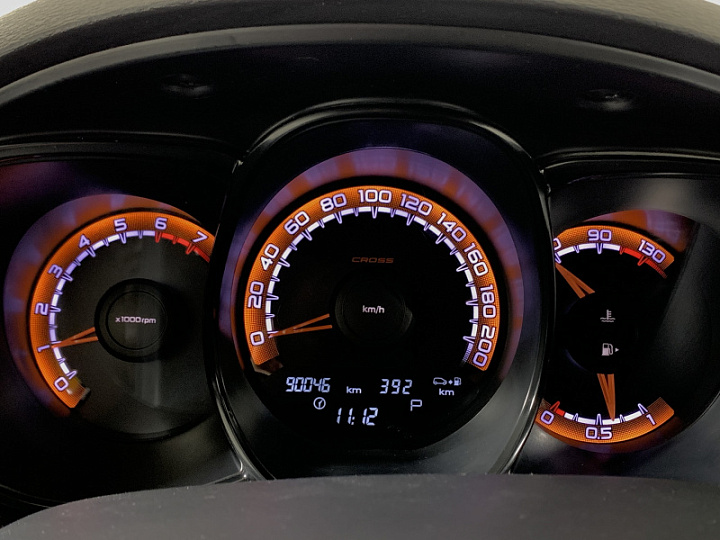 LADA (ВАЗ) Vesta 1.6, 2021 года, Вариатор, Оранжевый