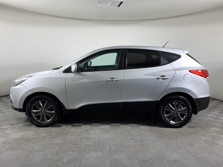 Hyundai ix35 2, 2014 года, Автоматическая, Серебристый