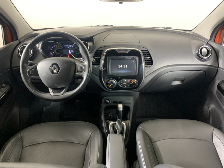 Renault Kaptur 1.6, 2016 года, Вариатор, Оранжевый