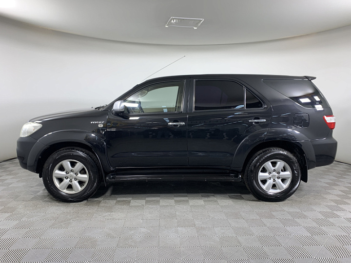 TOYOTA Fortuner 2.7, 2011 года, Автоматическая, ЧЕРНЫЙ