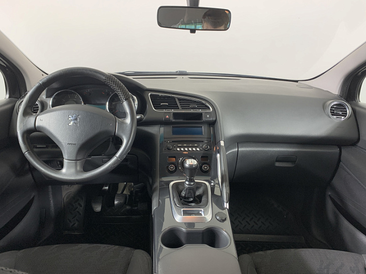 PEUGEOT 3008 1.6, 2012 года, Механика, ЧЕРНЫЙ