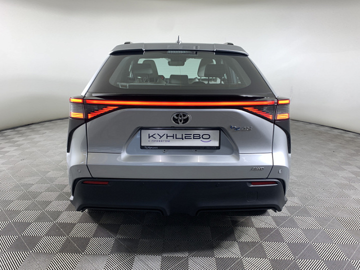 Toyota bZ4X 0, 2022 года, Автоматическая, Серый