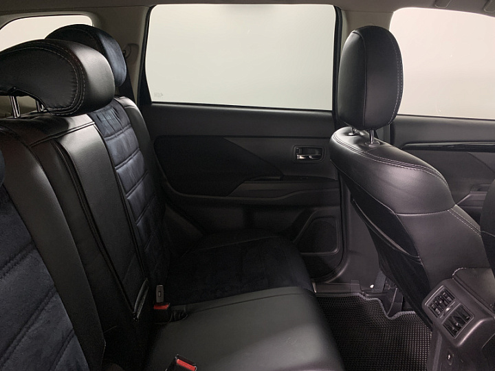 MITSUBISHI Outlander 2, 2019 года, Вариатор, ЧЕРНЫЙ