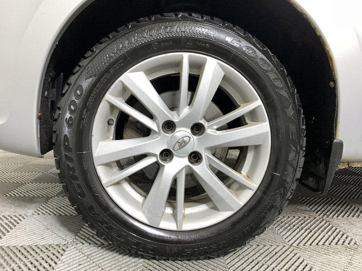 Lada Granta 1.6, 2020 года, Механика, СЕРЫЙ