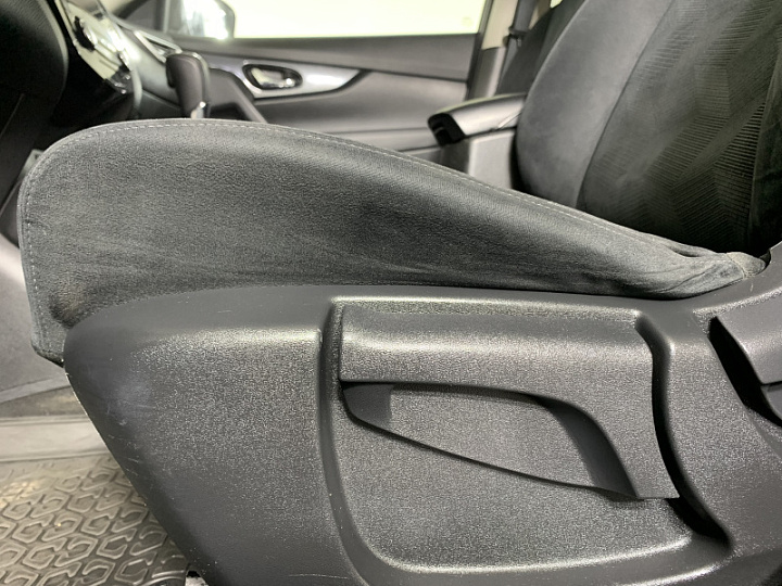 NISSAN X-Trail 2.5, 2015 года, Вариатор, ЧЕРНЫЙ