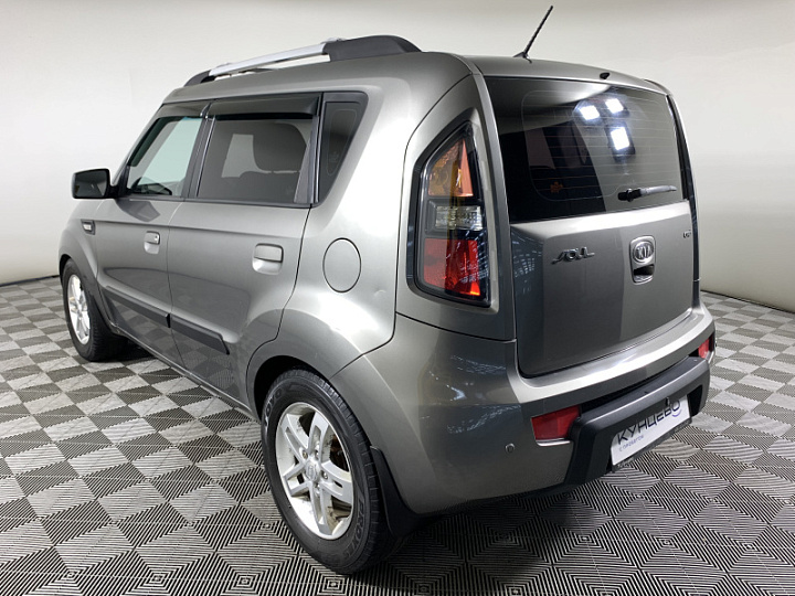 KIA Soul 1.6, 2010 года, Автоматическая, Серый