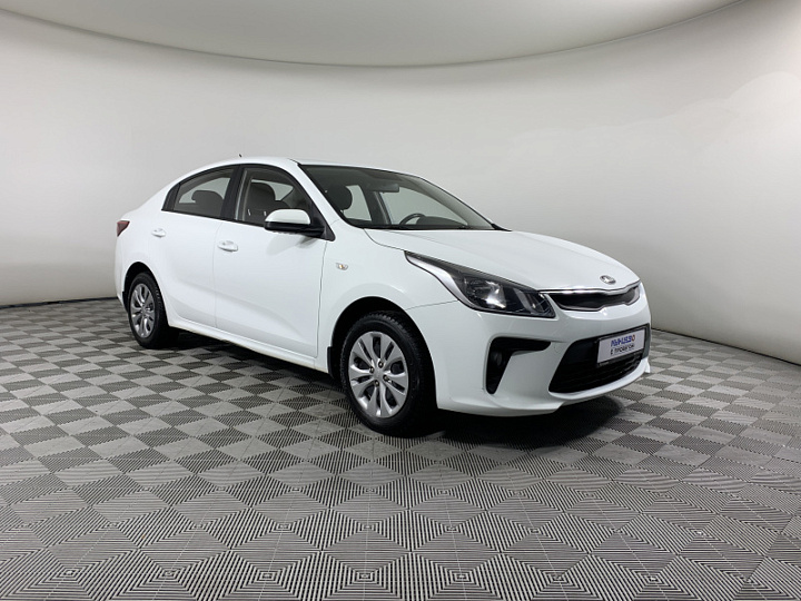 KIA Rio 1.4, 2017 года, Автоматическая, БЕЛЫЙ