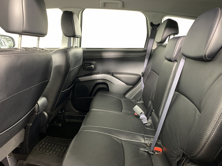 MITSUBISHI Outlander 2.4, 2012 года, Вариатор, СЕРЫЙ
