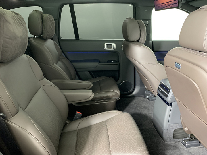 Li Auto L9 1.5, 2023 года, Автоматическая, ЧЕРНЫЙ