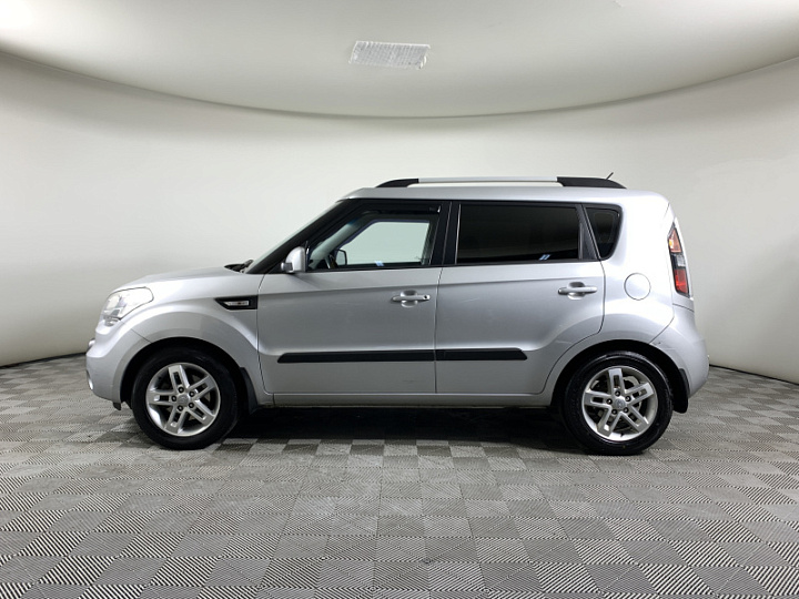 KIA Soul 1.6, 2010 года, Автоматическая, Серебристый
