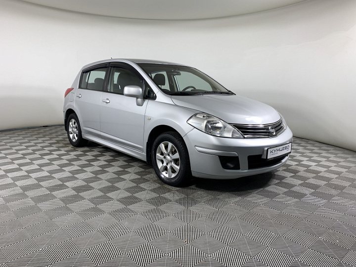 NISSAN Tiida 1.6, 2012 года, Механика, Серебристый