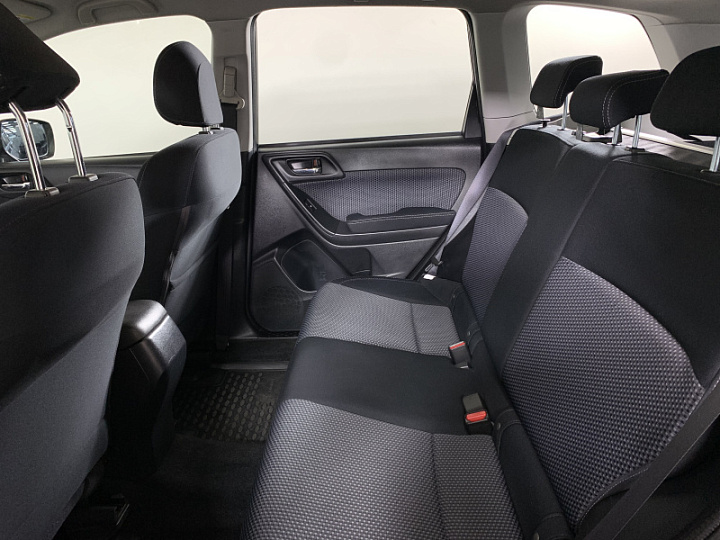 Subaru Forester 2, 2018 года, Механика, Черный